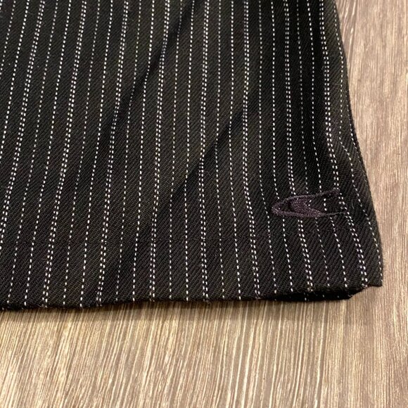 O'Neill Casual Black Pinstriped First In Last Out Shorts Men's Size 36 - Picture 7 of 8
